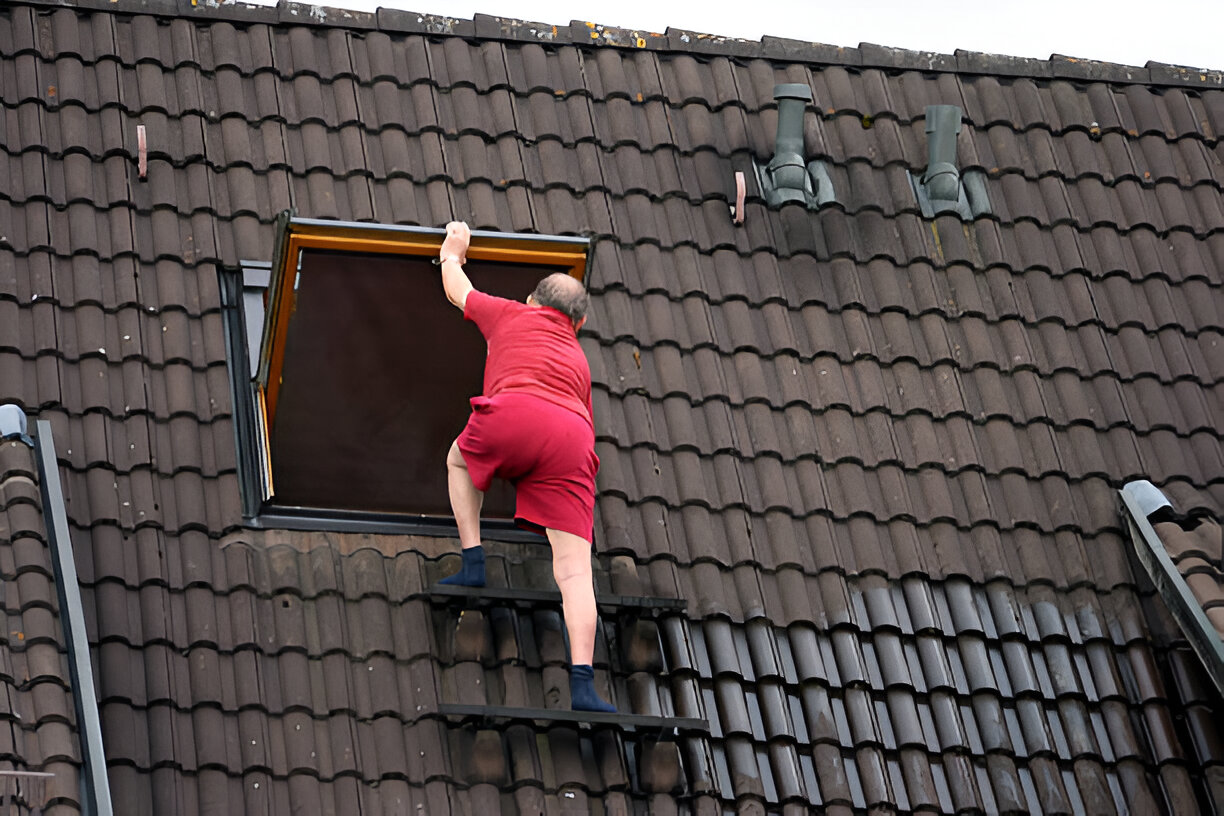 Skylight Installation In Venice - No 1 Roofing Company